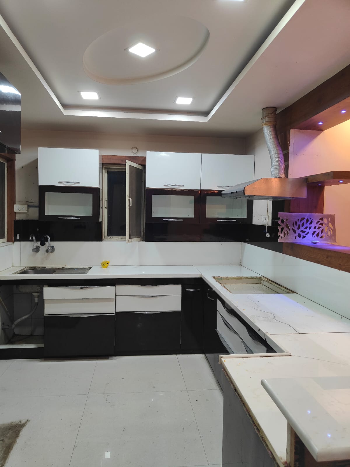 4 BHK on Rent In Shalimar Township